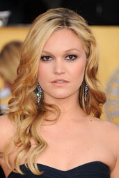 Julia Stiles